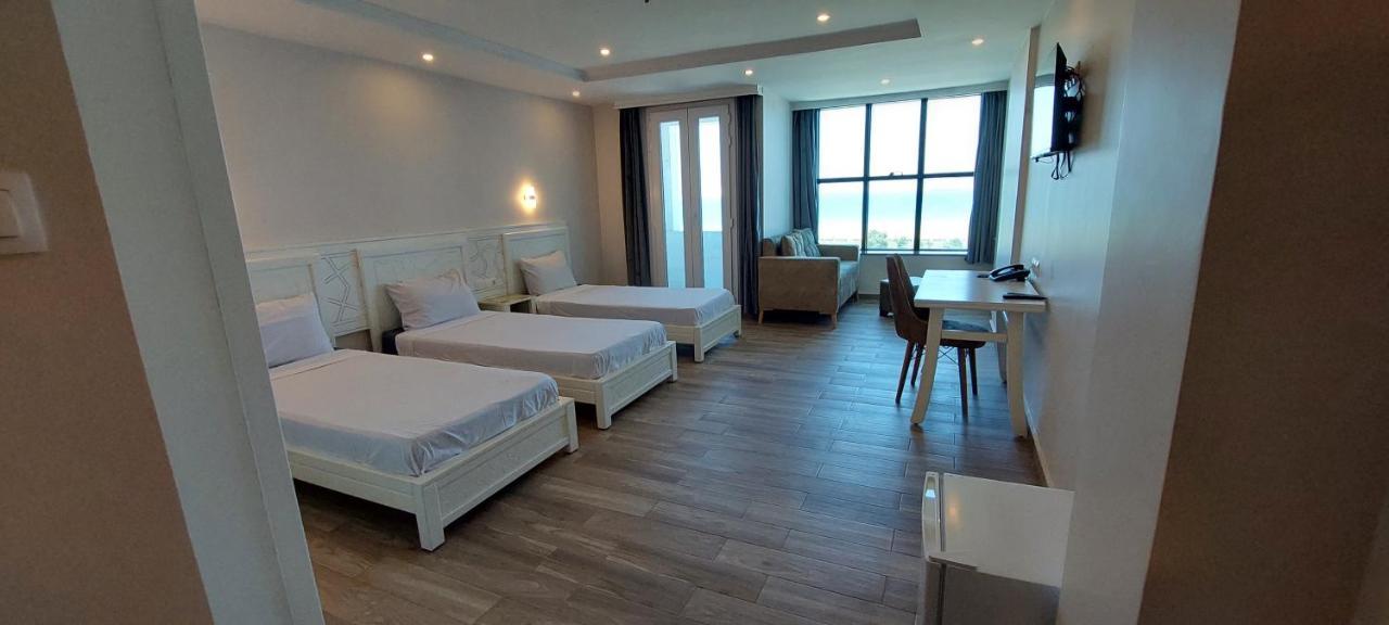 Blador Hotel Tichy Екстериор снимка