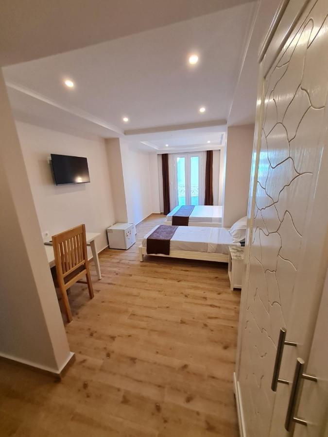 Blador Hotel Tichy Екстериор снимка